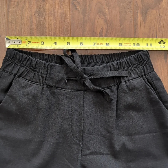 ⭐3/$15 Crop  Black Pant - Picture 4 of 9